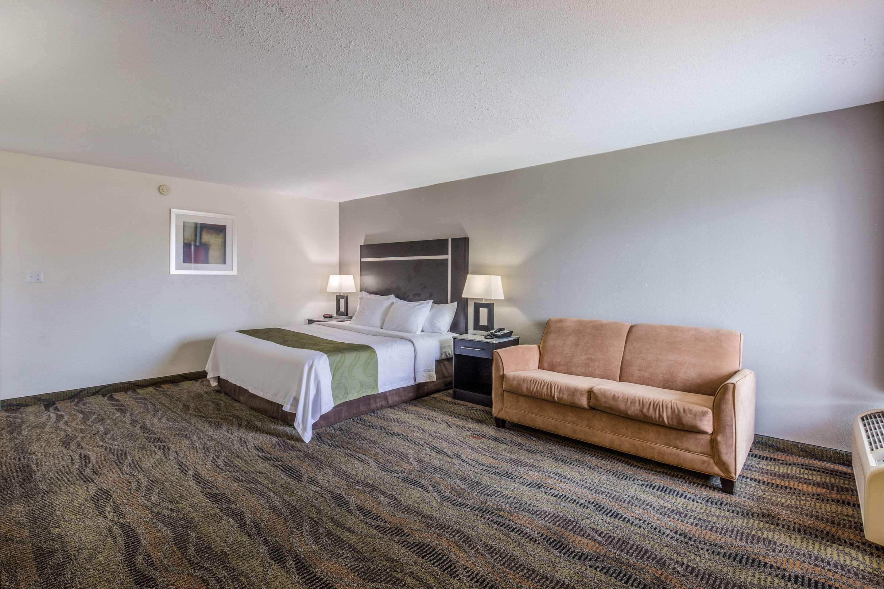 Quality Inn & Suites Conference Center Thomasville Esterno foto