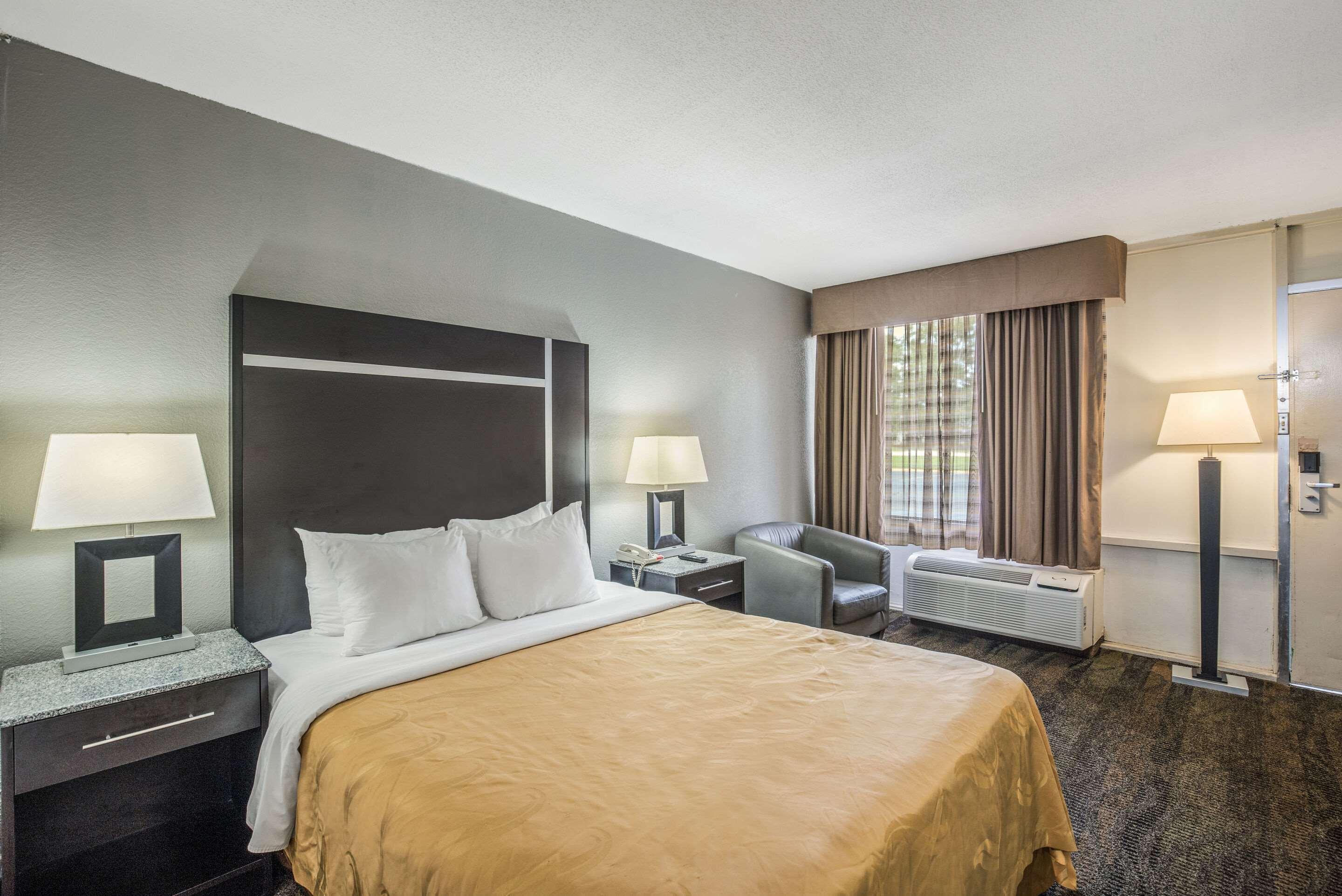 Quality Inn & Suites Conference Center Thomasville Esterno foto