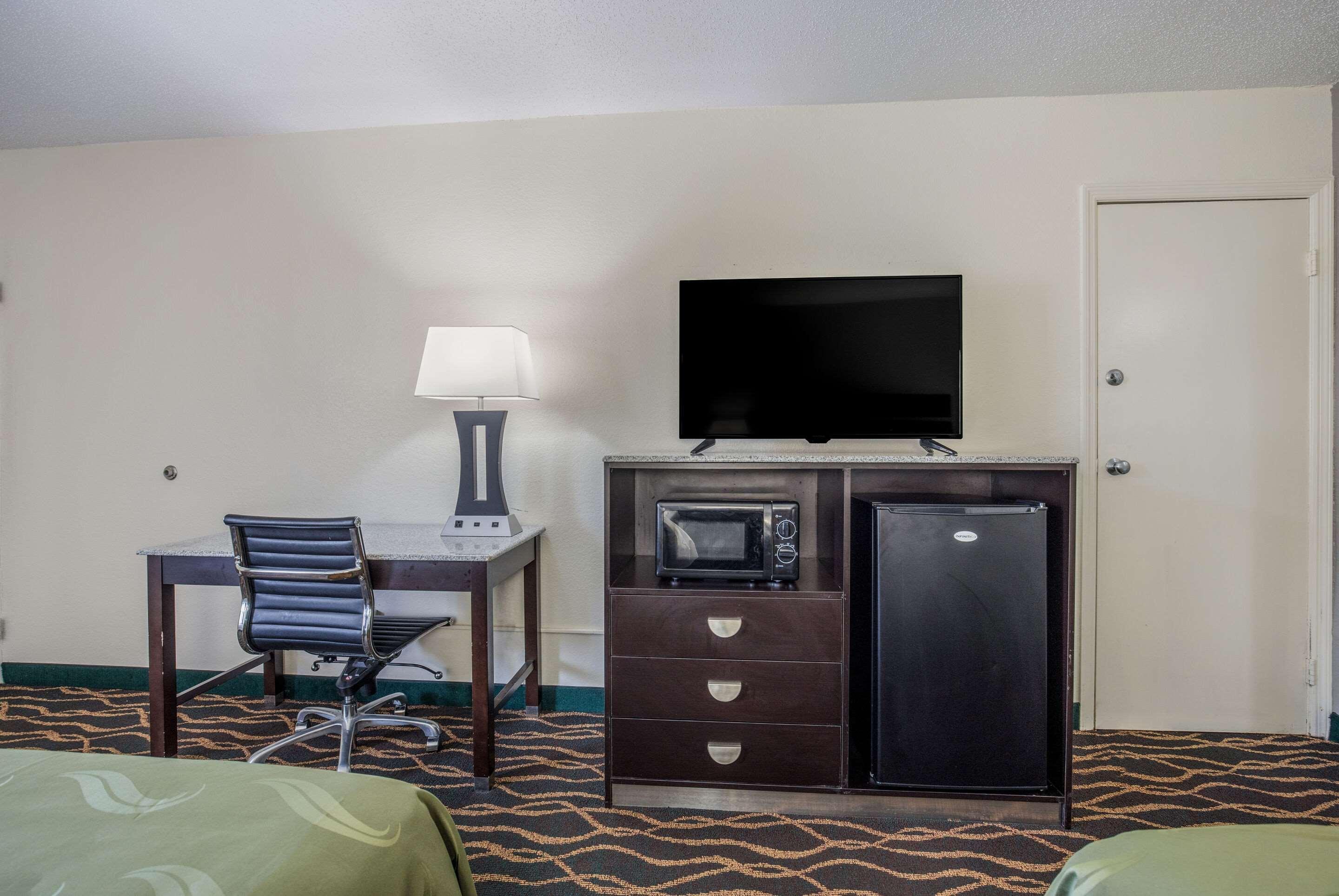 Quality Inn & Suites Conference Center Thomasville Esterno foto