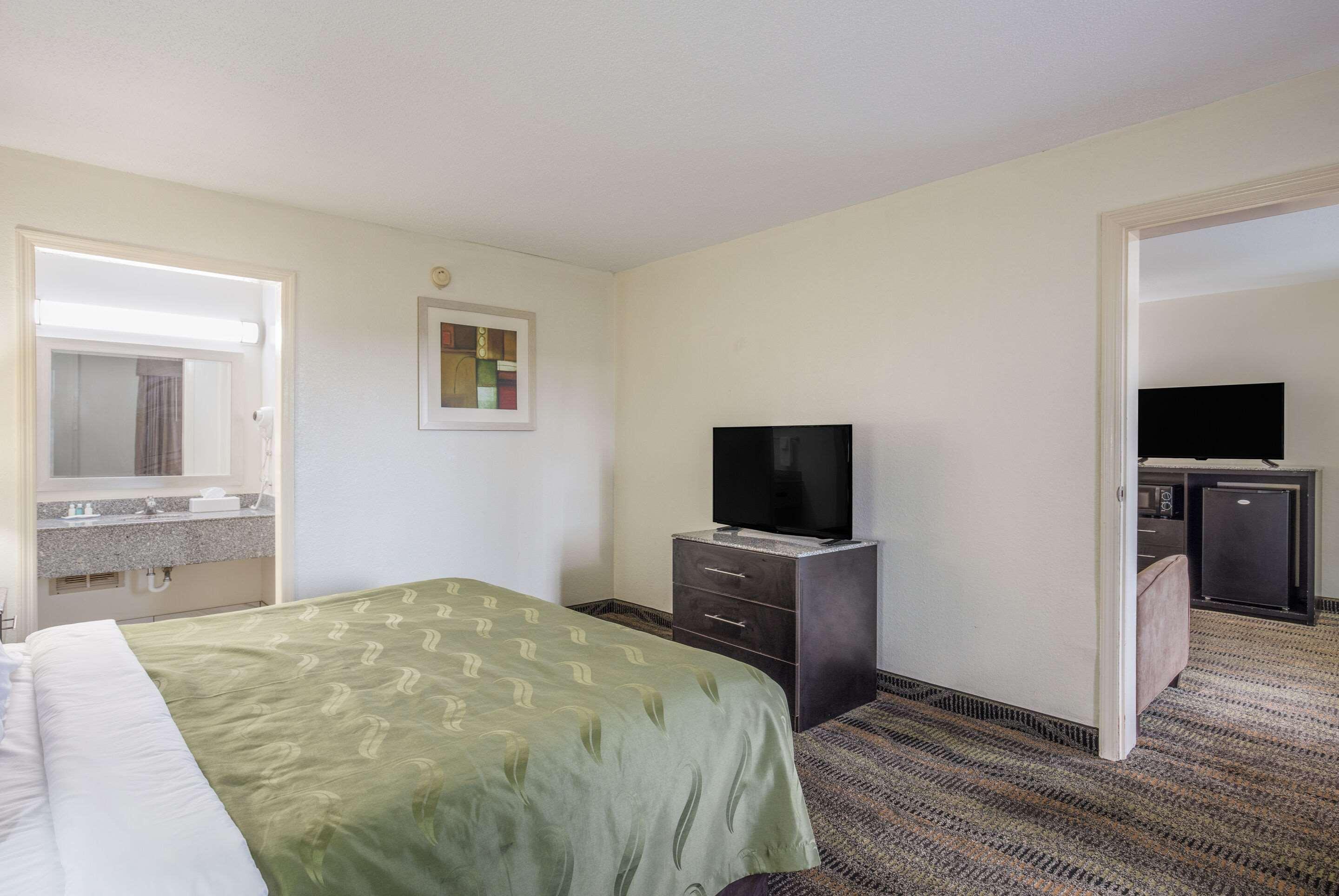 Quality Inn & Suites Conference Center Thomasville Esterno foto